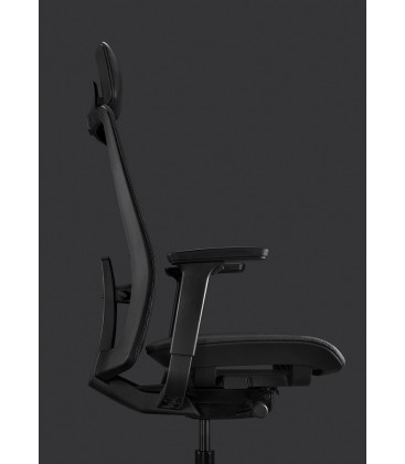 Sedia Nera con schienale alto da ufficio