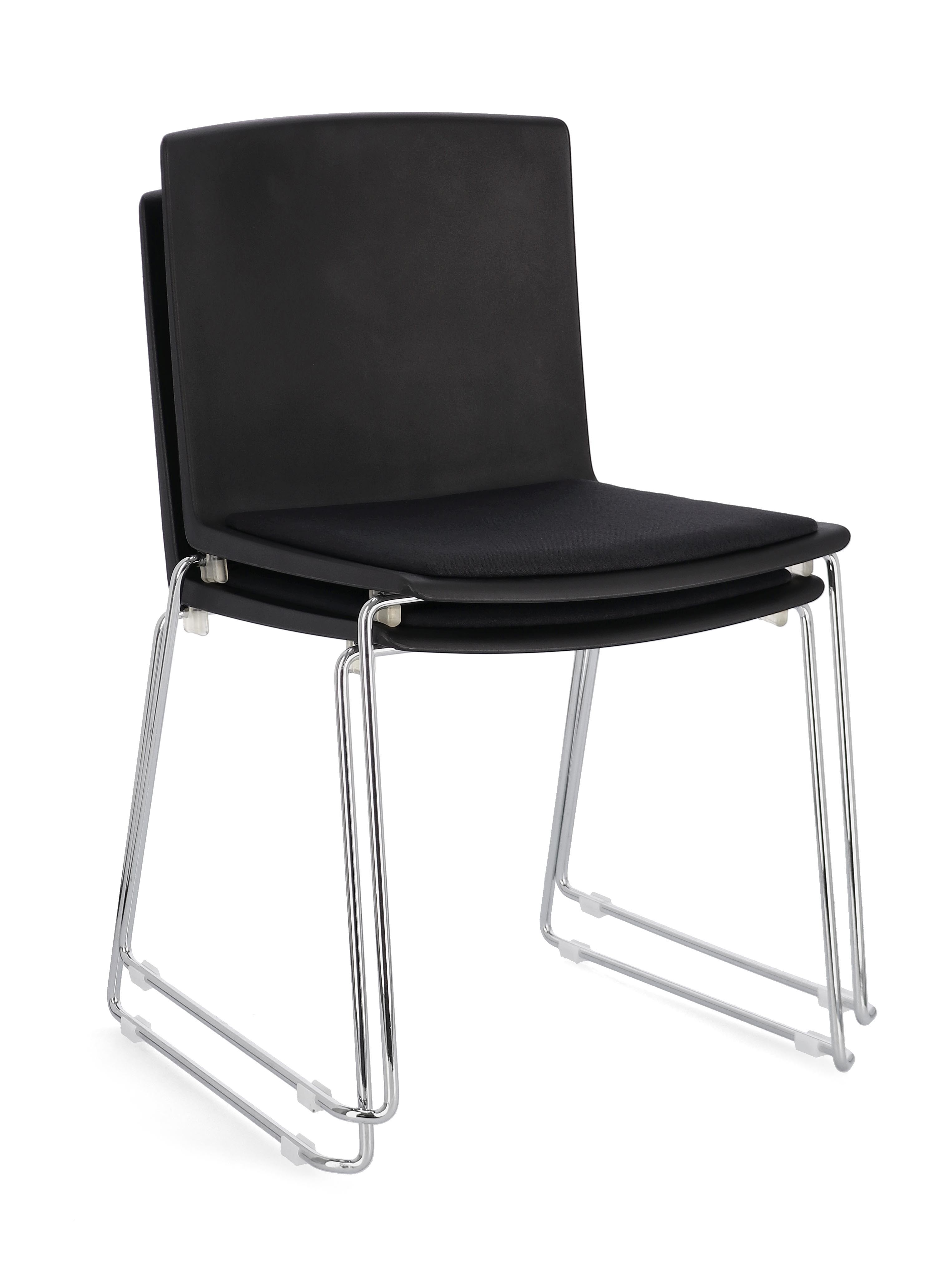 Sedia GIULIA seduta imbottita colore Nero gambe cromo