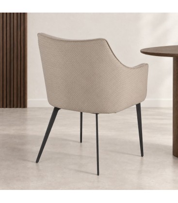 Sedia con braccioli Russell cloud – con rivestimento in poliestere in una seconda ambientazione