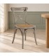 Sedia Cross grigio scuro – con struttura in legno di olmo ambientato