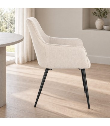 Sedia con braccioli Cora nero/beige – con rivestimento in poliestere vista da un altra angolazione