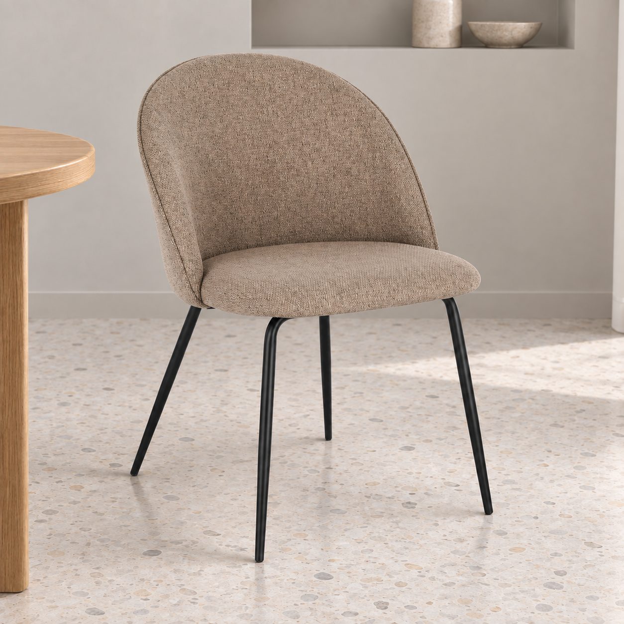 Sedia New Tanya caffè – con rivestimento in poliestere