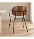 Sedia con braccioli Sienna beige – con rivestimento in poliestere vista da un altra angolazione