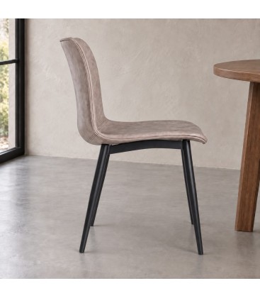 Sedia Kyra nero PU beige vintage – con rivestimento in poliestere
