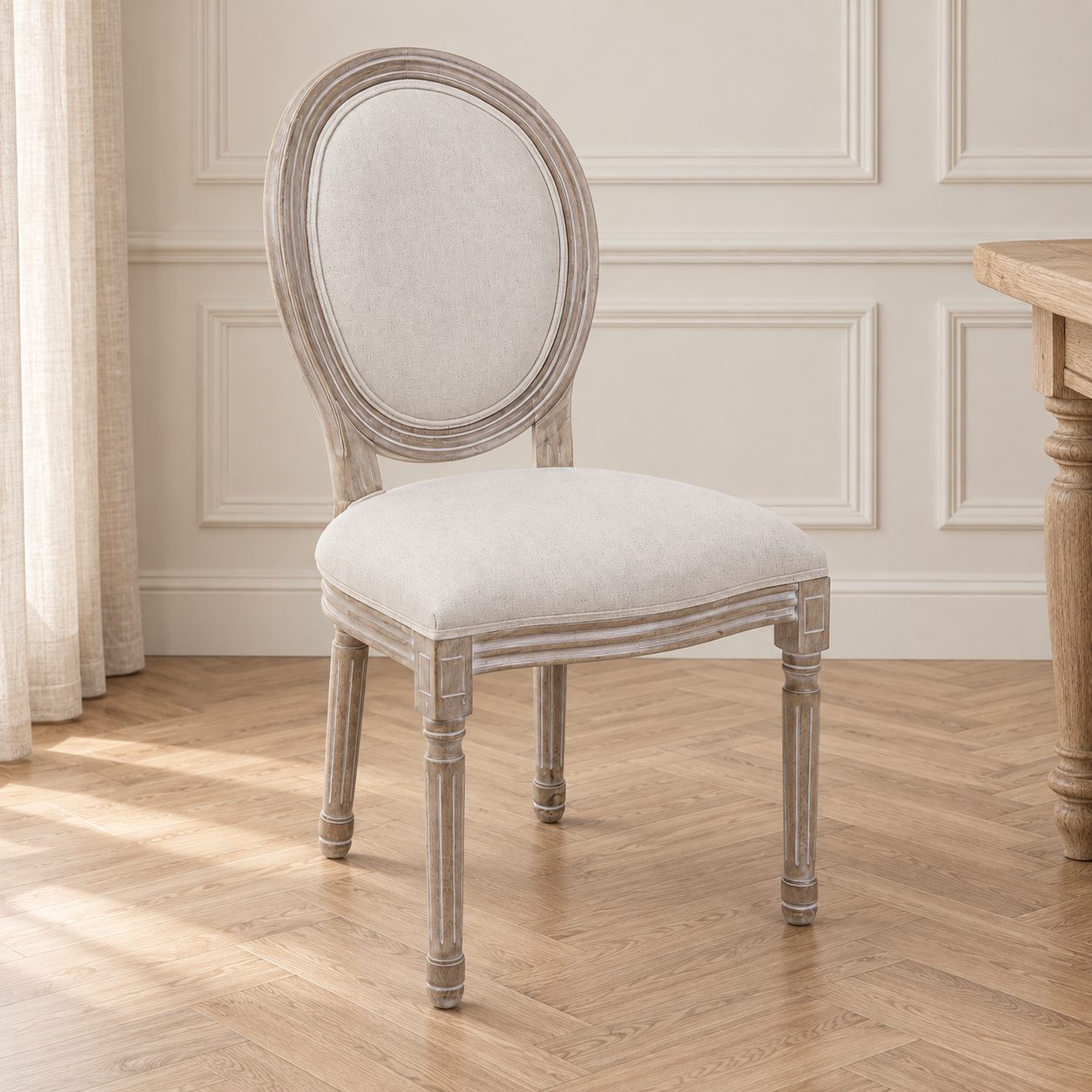 Sedia Mathilde naturale – con rivestimento in tessuto ambientato