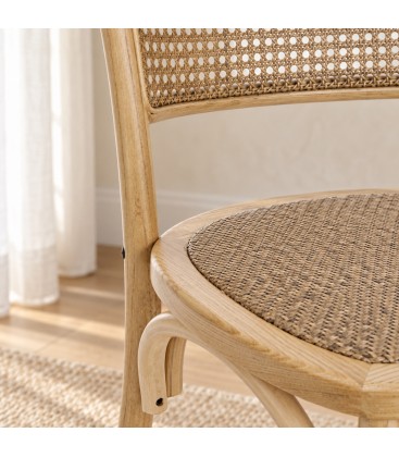 Sedia Carrel naturale – con struttura in legno di olmo ambientato