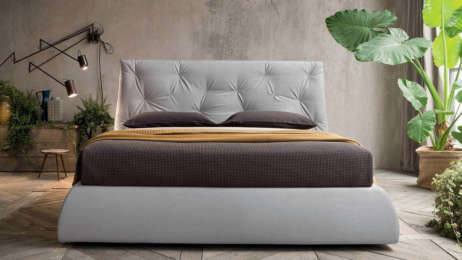 Letto matrimoniale testata imbottita Kevin Felis