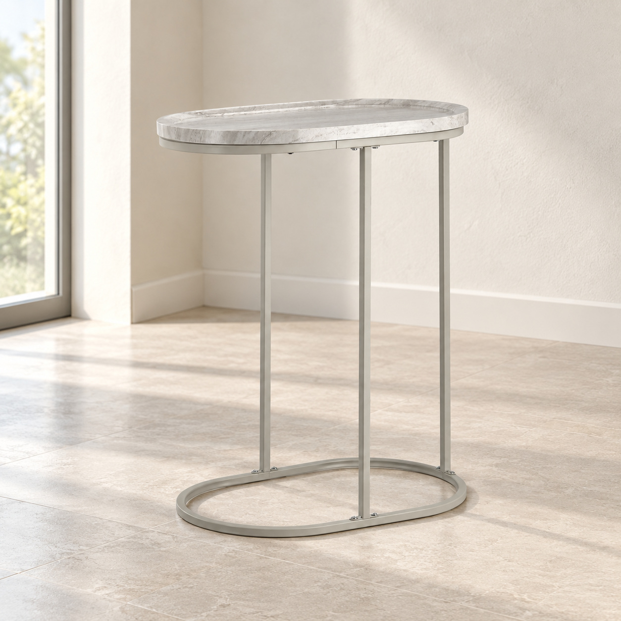 Tavolino ovale Eydis grigio chiaro con piano in MDF