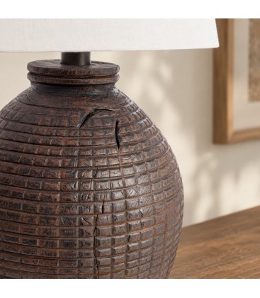 Lampada da tavolo Linea con paralume bianco e base in teak riciclato