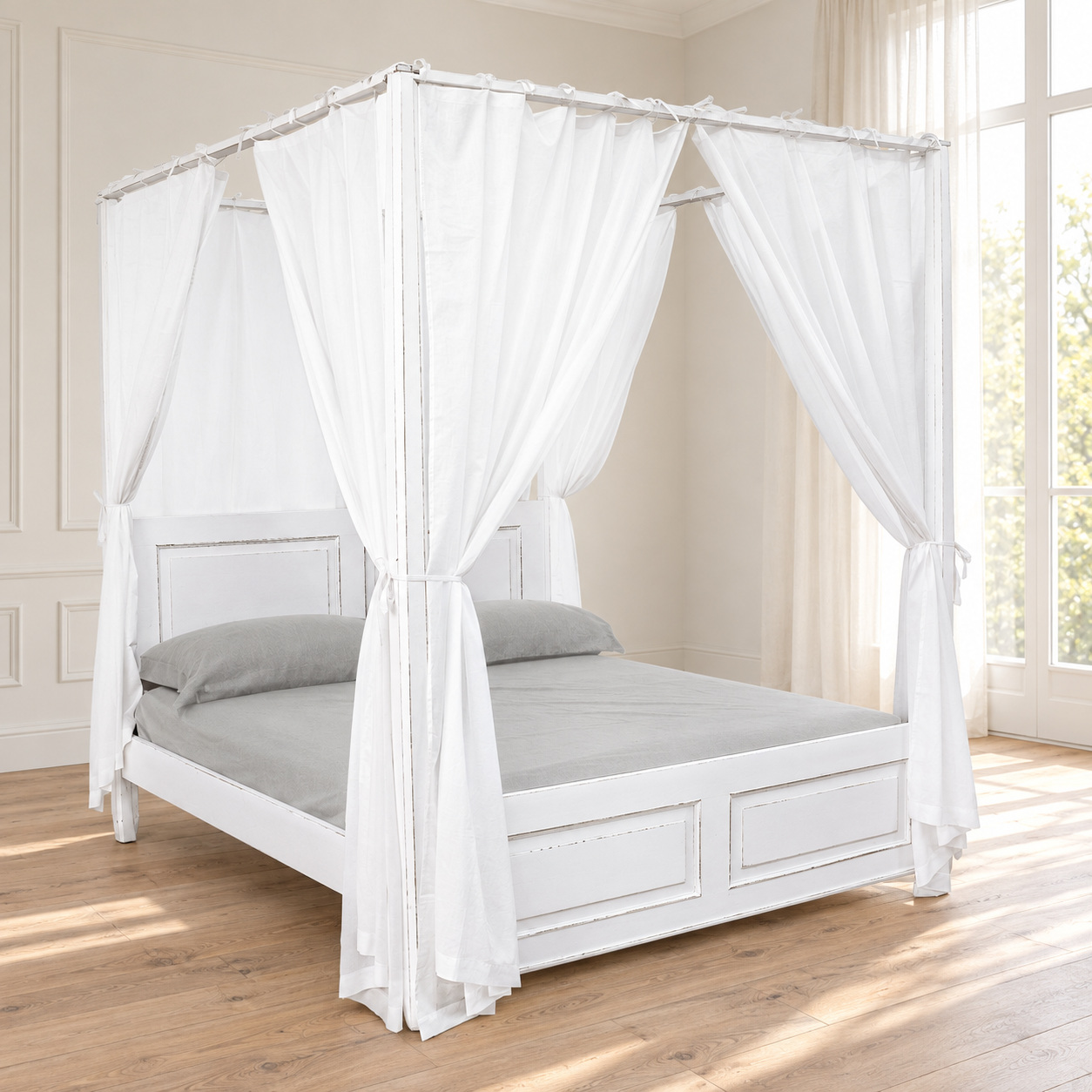 Letto matrimoniale Colette in legno di mango con tende in cotone