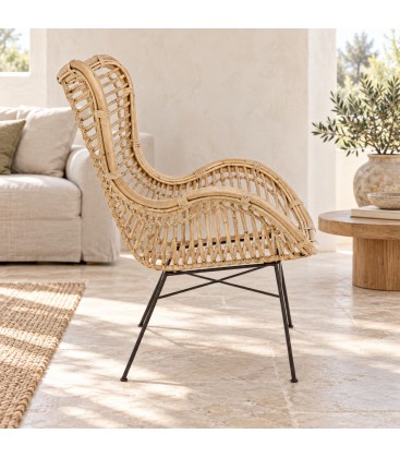 Poltrona Casilda con struttura in rattan terza vista