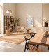 Poltrona Casilda con struttura in rattan ambientazione con arredi