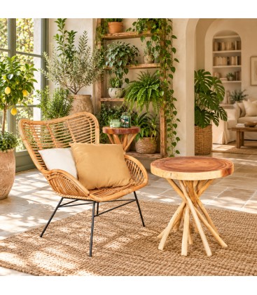 Poltrona Casilda con struttura in rattan seconda ambientazione con arredi