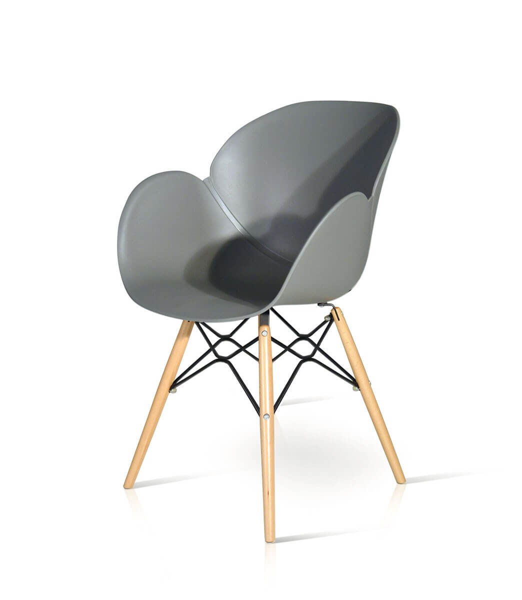 Sedia design in polipropilene