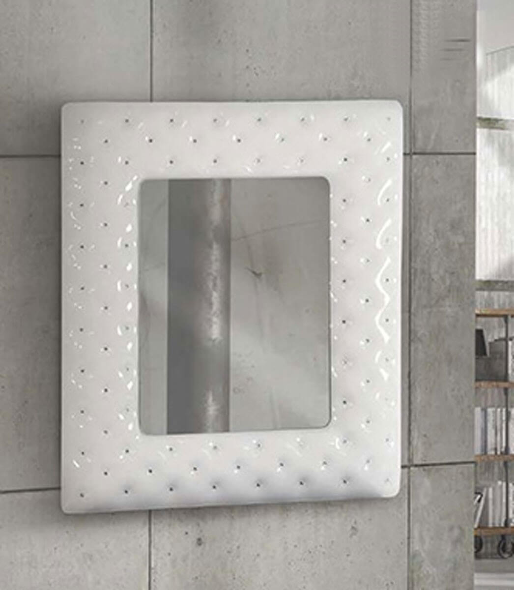 Specchiera 100x92 con cornice bianca e swarovski