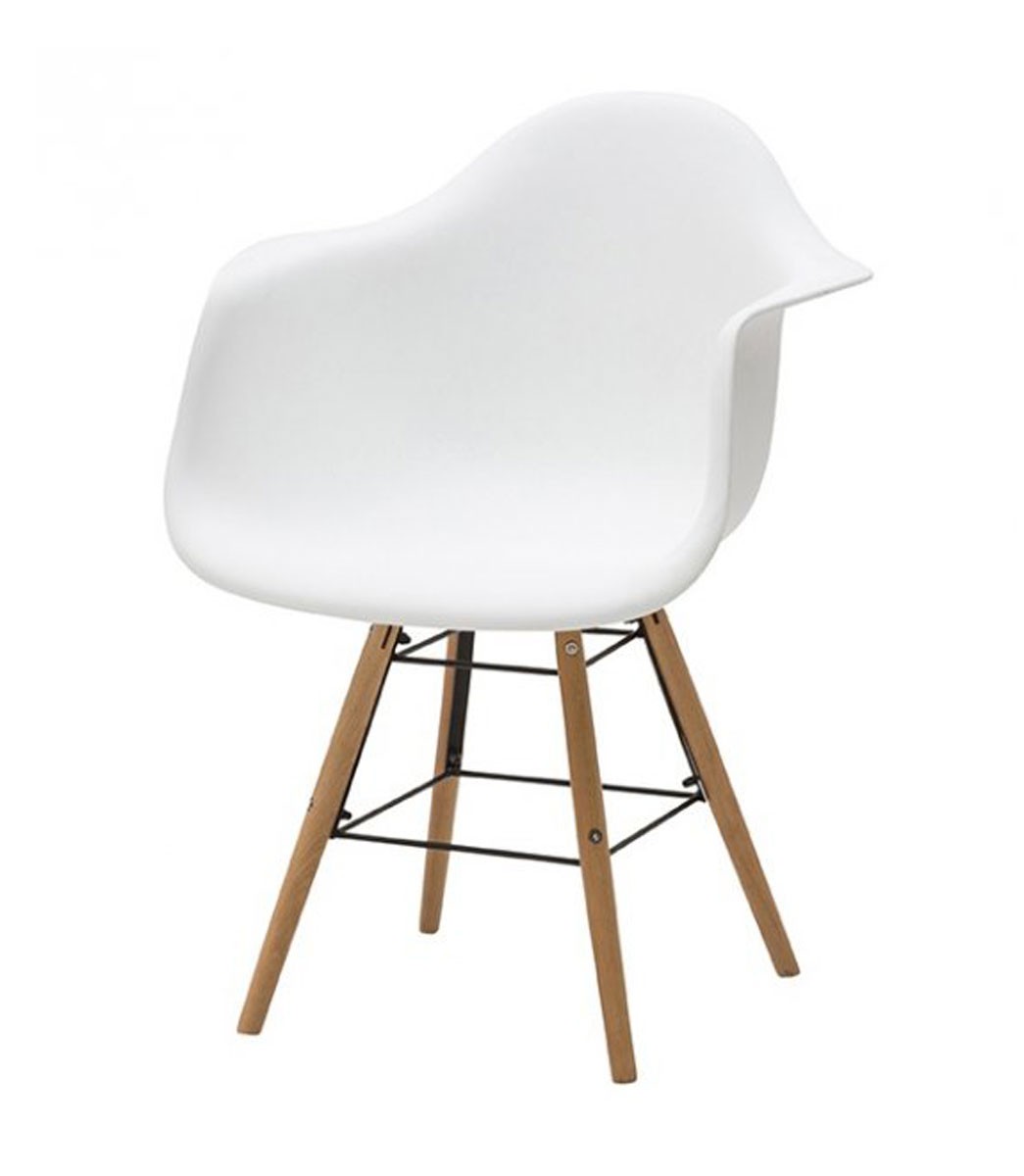Sedia poltroncina con gambe in legno